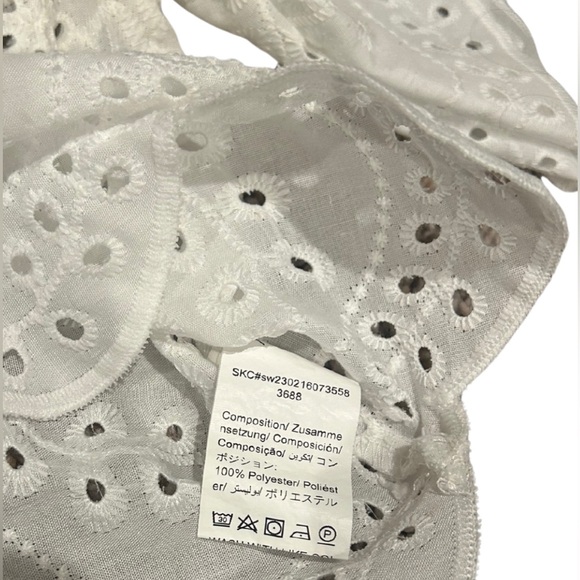 White Eyelet Short Sleeve Button Down Scallop Hem Shirt | Size Medium - Picture 5 of 7